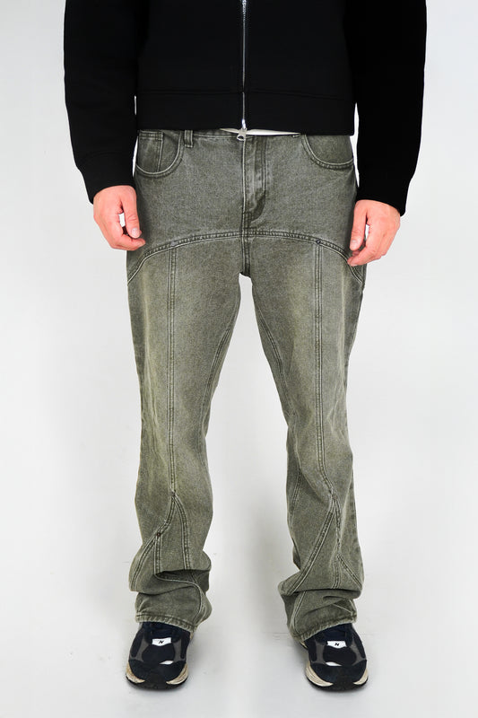 BUTTON STRAIGHT DENIM JEANS GREEN